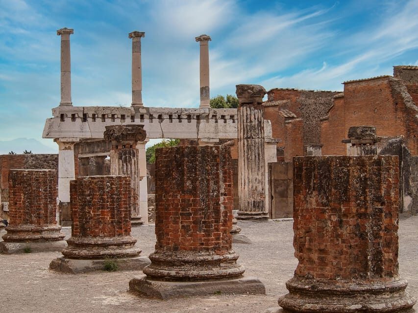 Pompeii: Entrance Ticket - Skip the Line - Getting into Pompeii: meeting point and entry flow