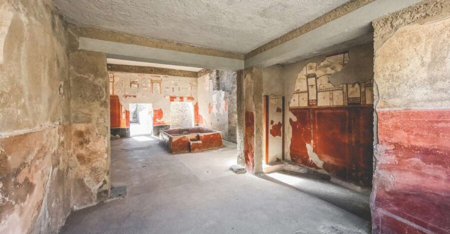 Pompeii: Guided Day Trip to Ruins and 2 Wineries Visits - Key Points Before You Go