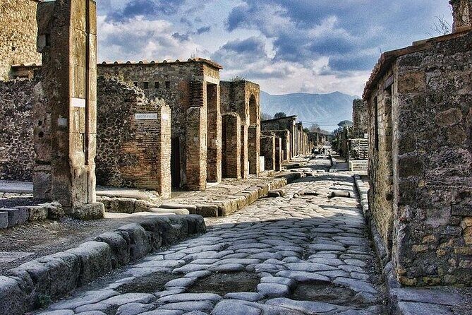 Pompeii half day tour from Naples - Weather and Timing: The Real Constraints You Can’t Ignore