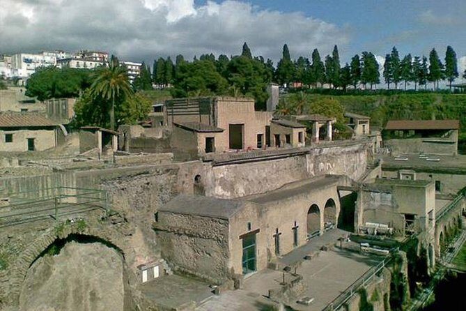 Pompeii, Herculaneum and Vesuvius Private Guided Tour - Why This One-Day Naples Combo Works