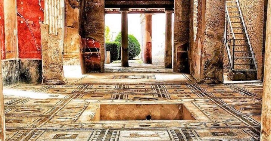 Pompeii in 2h and 30mnt: walk with local guide - Getting In Without the Usual Ticket Chaos