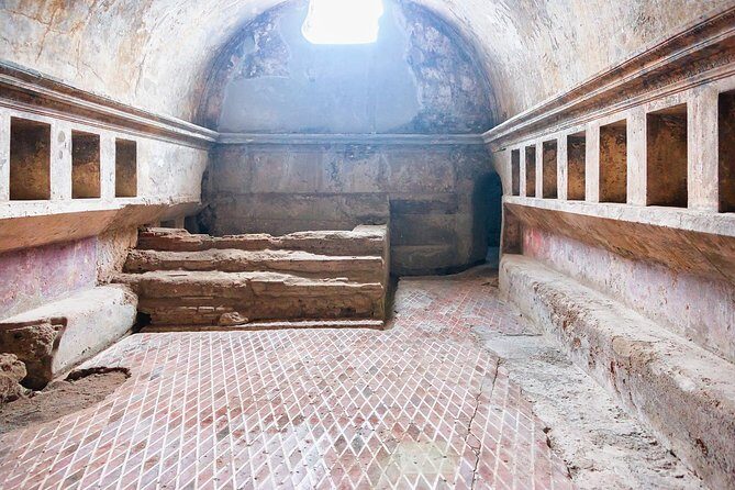 Pompeii Positano and Sorrento shared excursion with Pompeii skip the line entry - Practical advice to make a self-guided Pompeii window work