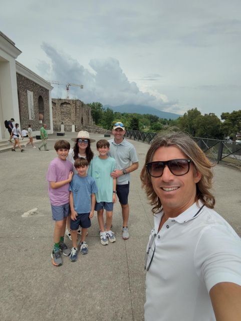 Pompeii: Private Guided Tour - Skip-the-line service: what it does (and what it doesn’t)