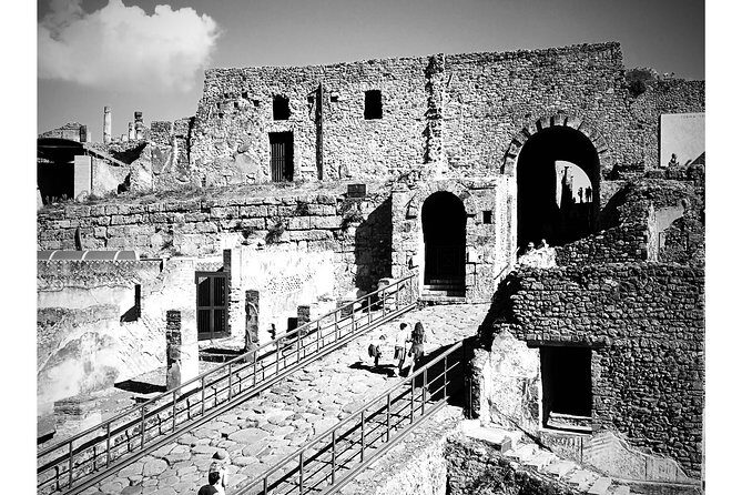 Pompeii private small group tour - 4 hours including transfers - After Pompeii: a Naples detour you can ask for