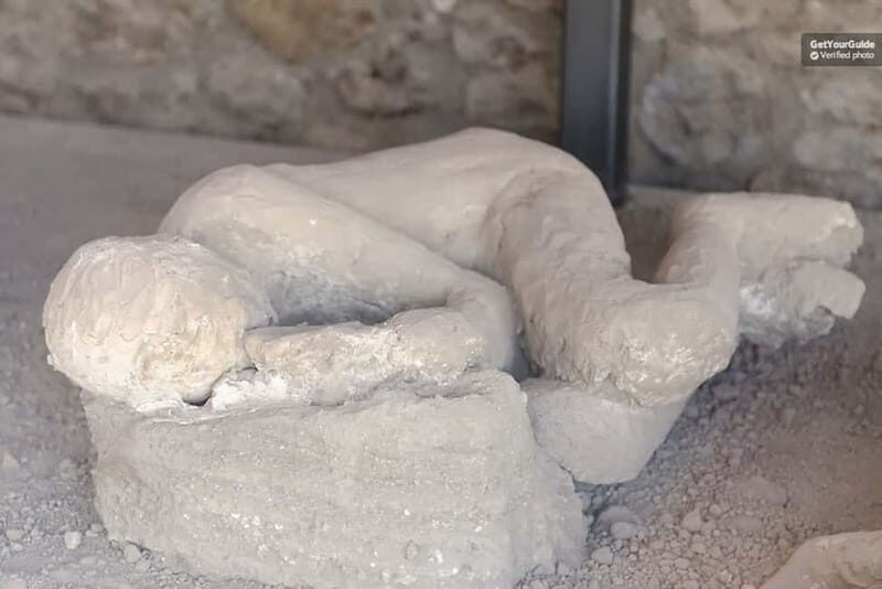 Pompeii Ruins 2-Hours Guided Tour and priority entry ticket - Termopolia, Mosaics, and Frescoes: The “Everyday” Finds