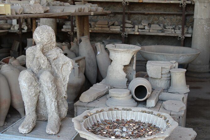 Pompeii ruins and Archaeological Museum private tour from Rome - Practical tips: smart casual, smart planning