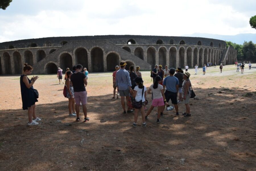 Pompeii Skip-the-Line Tour with Expert Archeological Guide - Temples in Photo Stops and Short Visits: Jupiter and Apollo