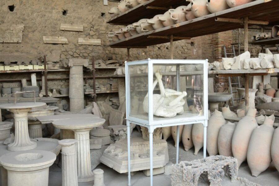Pompeii Skip-the-Line Tour with Expert Archeological Guide - Pompeii in Two Hours: How This Tour Uses the Time
