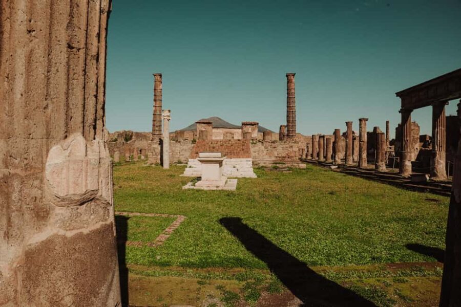 Pompeii Small Group Tour with transportation from Naples - Key things you’ll notice on this tour