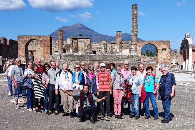 Pompeii: Tour with Archaeologist Guide & Skip-the-Line Entry - Stabian baths: where relaxation becomes a snapshot of routine