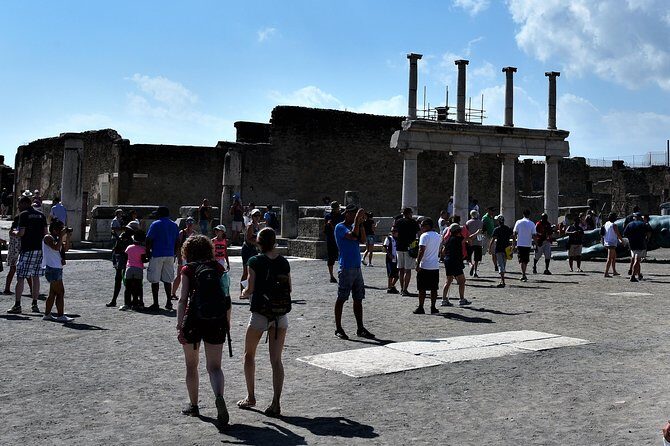 Pompeii tour with entrance ticket! - Timing, rain stress, and day-of flexibility