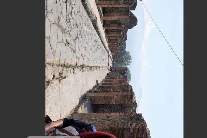 Pompeii, Vesuvius & Wine Tasting Private day Tour - How this private Naples day really works