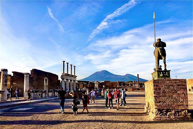 Pompeii & Vesuvius with Lunch & Wine Tasting from Positano - Who this tour is best for—and who should choose another plan