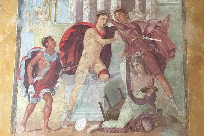 Pompeii with an archaeologist, small group!!! - Lupanary and moving moulds: the parts people remember