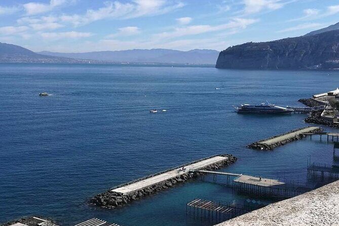 Positano, Sorrento and Pompei Tour from Naples - Pompeii, Sorrento, and Positano in One Day: how the 8 hours really works