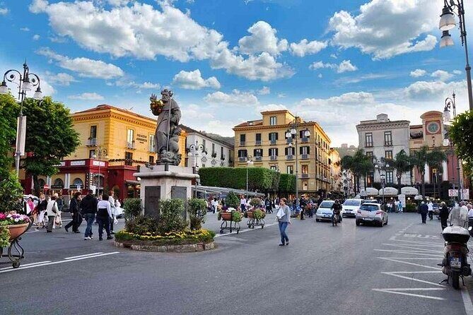 Positano, Sorrento and Pompeii Guided Tour from Naples - Who should book this Naples shore excursion (and who should skip it)