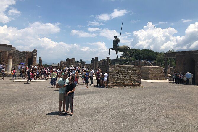 Private Full Day Tour Ruins of Pompei and Wine Tasting Experience - Drivers make or break a day like this