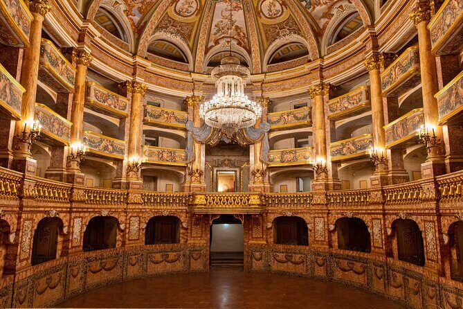 Private Guided Day Tour to Pompeii and the Royal Palace of Caserta - Pompeii: La Casa del Fauno and the feeling of a real city