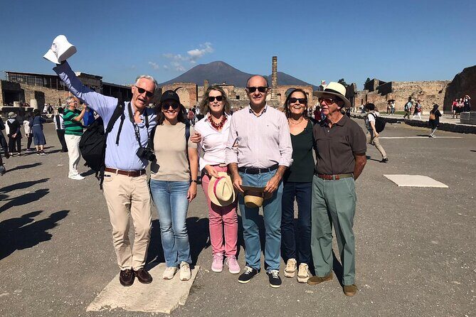 Private half-day tour with expert guide in the archaeological site of Pompeii - Stop 1: Pompeii Archaeological Park (your 1-hour orientation)