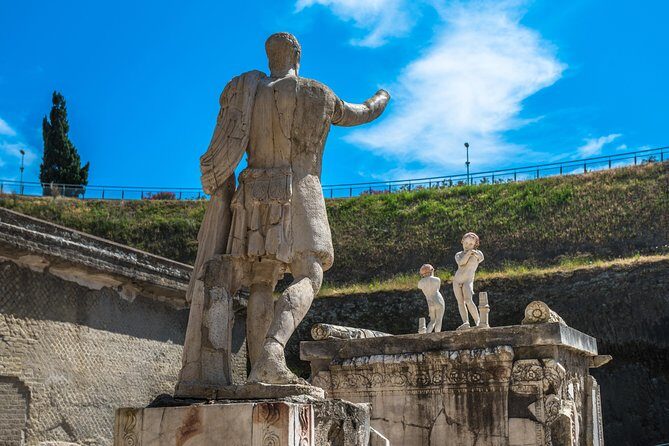 Private Herculaneum Tour – Top Experience with Local Guide - Casa dei Cervi: wealth, leisure, and sea views