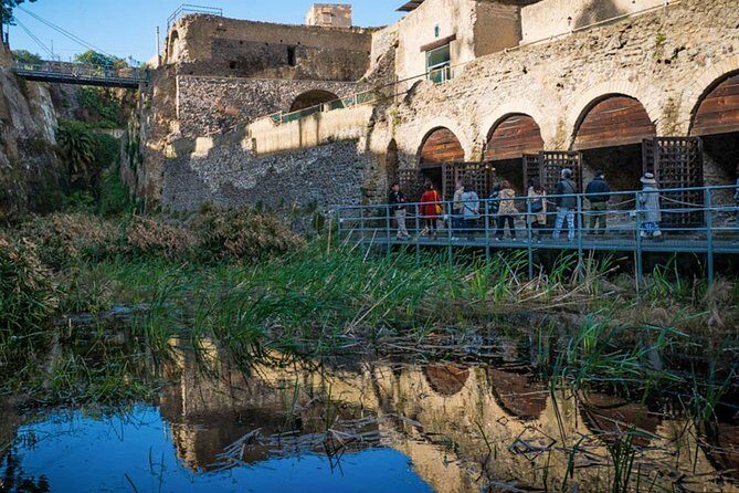 Private Herculaneum Tour – Top Experience with Local Guide - Palestra: the sports-and-society club of the Roman world