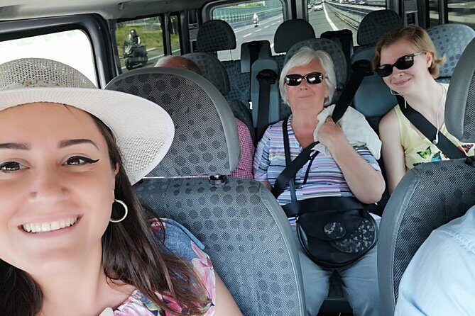Private Pompeii Tour With Guide and Transfer Included - Getting There and Back from Naples Bay: Transport That Saves the Day