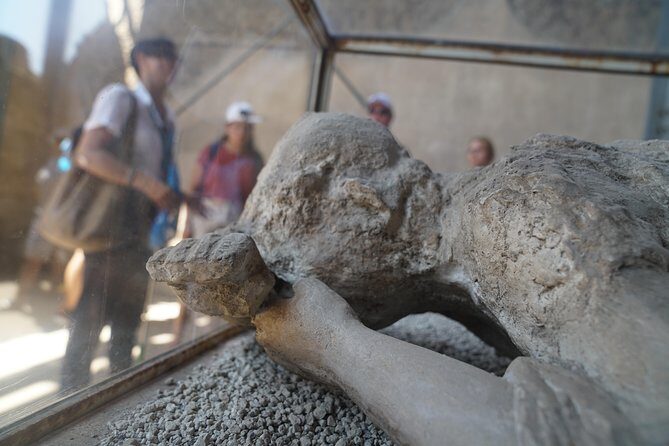 Private Skip-the-Line Pompeii & Mt. Vesuvius Tour from Positano - Pompeii timing: 2 hours of highlights, not a full exploration