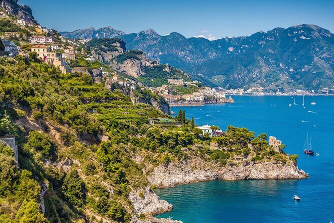Private Tour of Pompeii and the Amalfi Coast from Sorrento or Naples - Positano free time: how to enjoy the lanes without losing the day