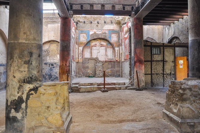Private Tour Pompeii and Herculaneum - Stop 2: Herculaneum’s Preserved Streets and Fine-House Detail