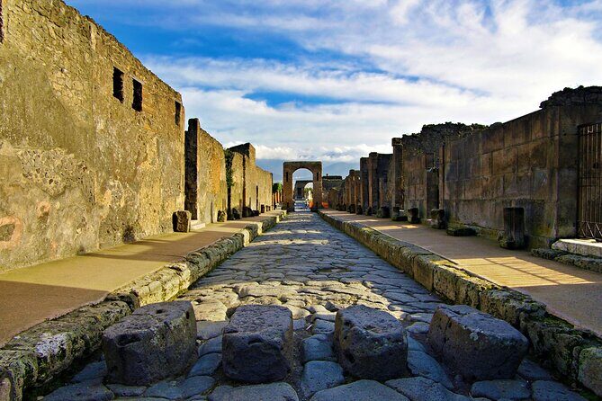 Private Tour: Pompeii and Sorrento from Rome - The heat factor: how to make a long day work in Pompeii