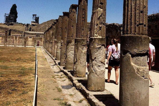 Private Tour Pompeii, Vesuvius and Herculaneum - Parco Archeologico di Ercolano (Herculaneum): smaller ruins with better preservation