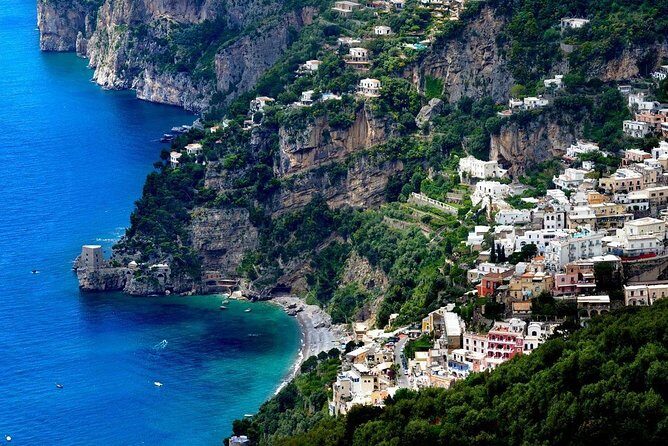 Private Transfer Naples Positano or Praiano or vice versa, Via Pompei or Cantina - Private transfer Naples↔Positano/Praiano: why the car matters