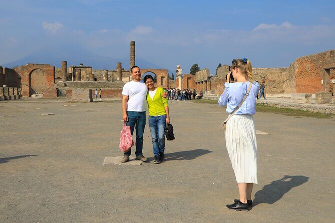 Private Transfer: Naples to Sorrento with Pompeii Guided Tour - From Markets to Main Streets: Macellum and Via dell’Abbondanza