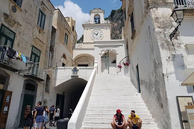 Private Walking tour from Ravello to Amalfi following Escher works - Finish in Amalfi behind the Duomo: lunch options and getting off the walk