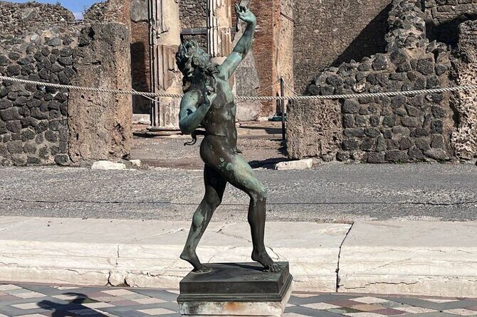 Rome to Pompeii Guided Tour with Wine & Lunch by High Speed Train - Two hours in Pompeii: what you’ll see and why a guide matters
