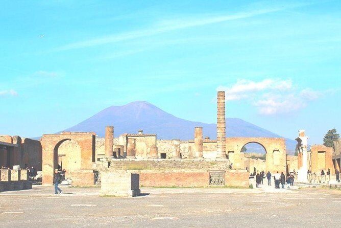 Rome to Pompeii & Positano Day Trip with Hotel Pick Up & Skip The Line Tickets - Private Pompeii Tour with Lello & Co: The Part You’ll Remember