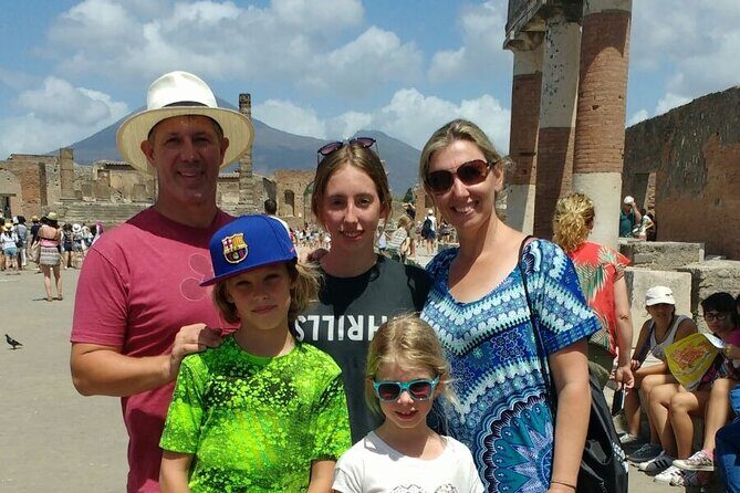 Rome to Pompeii Tour for Kids & Families w Hotel Pickup & Skip-the-Line Tickets - Rome-to-Pompeii With Hotel Pickup: Less Stress for Families