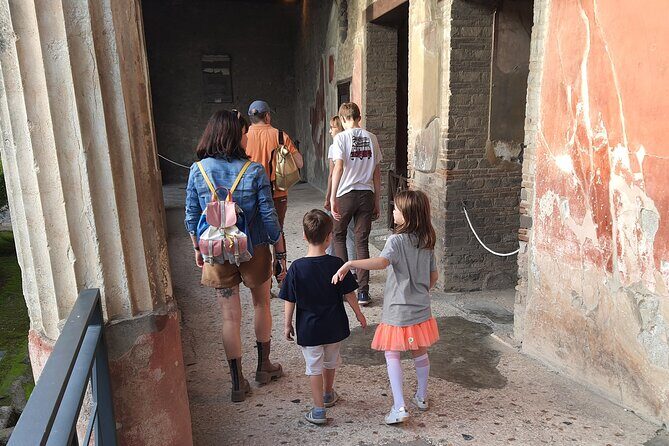 Rome to Pompeii Tour for Kids & Families w Hotel Pickup & Skip-the-Line Tickets - Skip-the-Line Tickets + Private Guide: Where Your Time Actually Goes