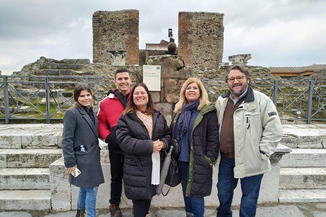 Shore Tour Pompeii Excavations 2-hour visit - Getting the guide right: when onboard commentary helps and when it doesn’t