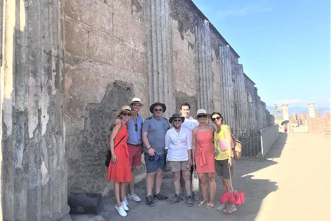 Skip-the-Line Best of Pompeii in one Day Tour w Local Guide & new opened houses - Starting Point at Coffee Shop Vittoria: Easy to Find, Easy to Rejoin