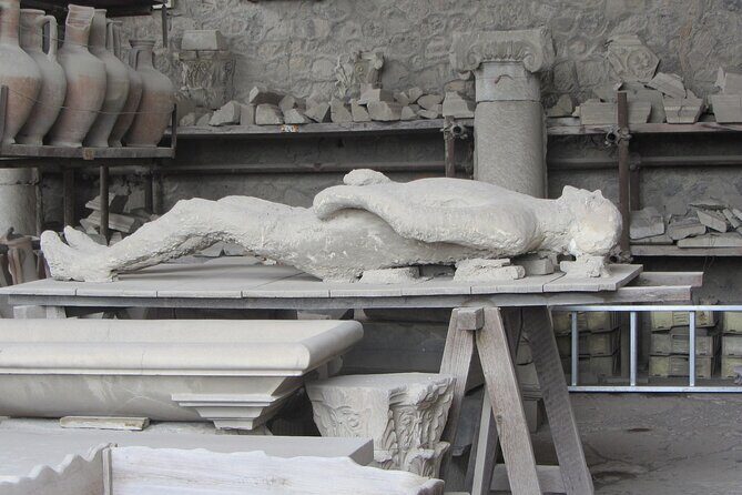 Skip-The-Line Tickets VIP Small Group Tour To Pompei and Vesuvius - Who should book this Pompeii and Vesuvius VIP tour