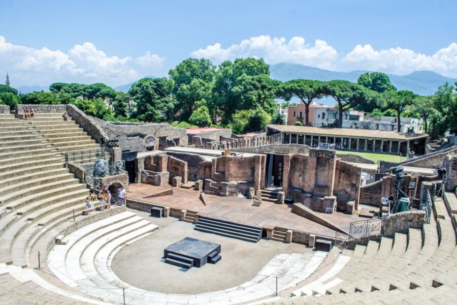 Sorrento & Pompeii Day Trip from Rome Audio Guide Tour - Coach Ride to the Amalfi Coast: Comfort and Timing