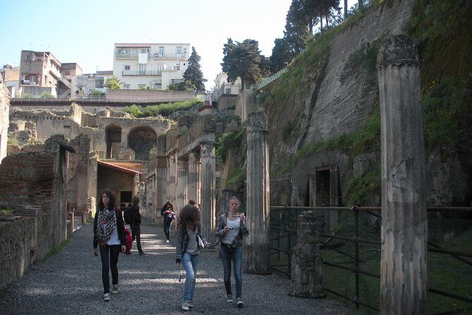 Tour in the ruins of Herculaneum with an archaeologist - Should you book it? My practical recommendation