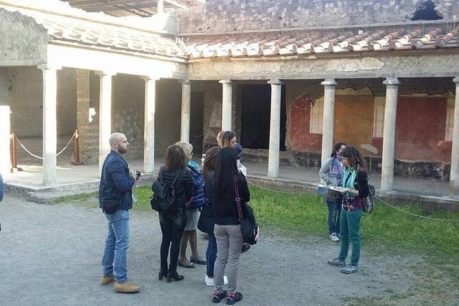 Tour in the villa of Poppea with an archaeologist - Your 90-minute plan with an archaeologist guide