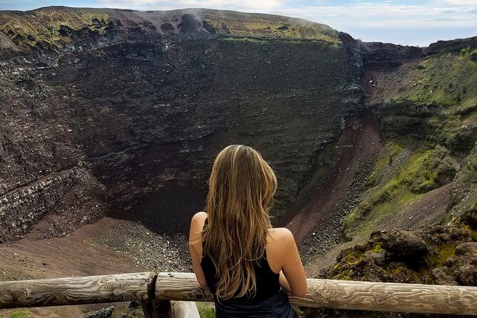 Tour on Vesuvius with wine tasting - Naples to Vesuvius Without the Transport Headache