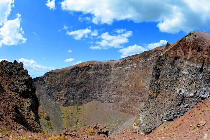 Tour on Vesuvius with wine tasting - Price: What $139.70 Actually Buys You
