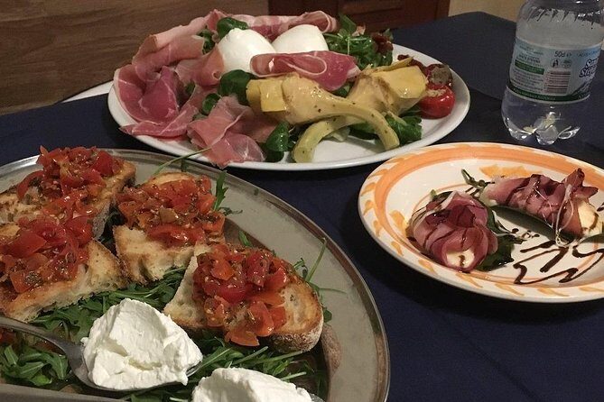 Traditional Neapolitan Dinner in Pompei - Villa Franca - Family Restourant - Villa Franca in Pompeii: the 7:00 pm poolside start