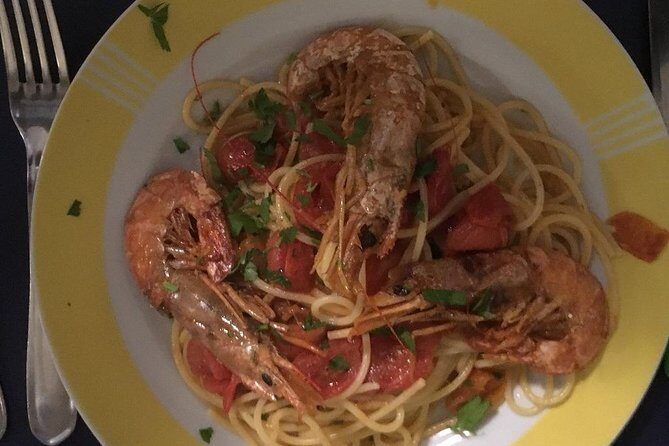 Traditional Neapolitan Dinner in Pompei - Villa Franca - Family Restourant - How to get the most from the dish explanations