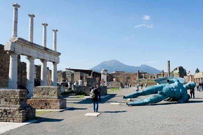 Transfer Naples Sorrento plus Pompeii or vice versa - Why This Naples–Sorrento Transfer With Pompeii Stop Works