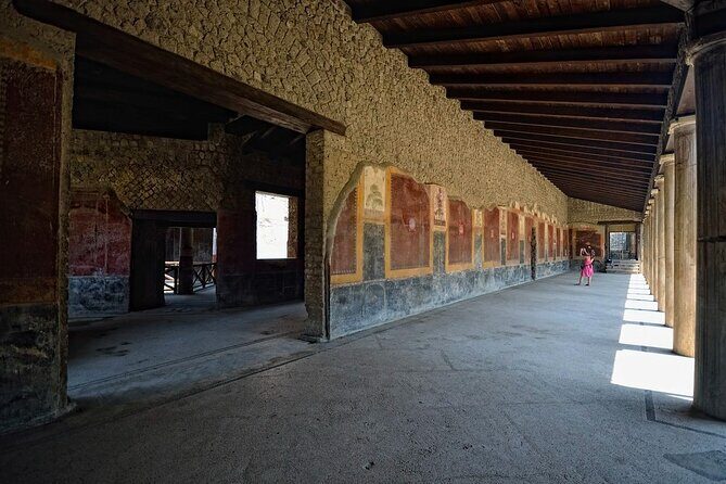 Villa Oplontis & Stabiae: discover the Hidden Treasures with your Archaeologist - Stop 1: Villa di Poppea at Oplontis and Its Fresco Impact